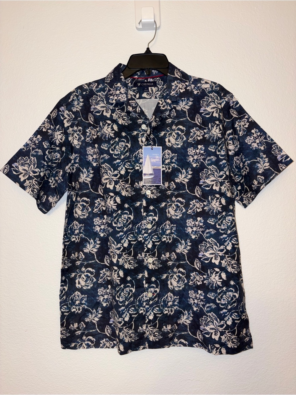 NEW Cremieux St Tropez Mens Floral Hawaiian Shirt Medium Short Sleeve